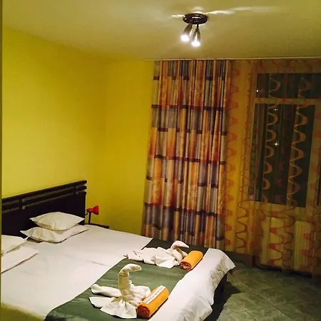 Marea Neagra Hotel Mamaja