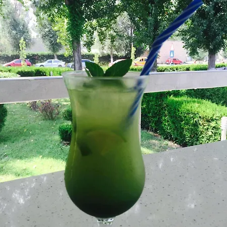 Marea Neagra Hotel Mamaja